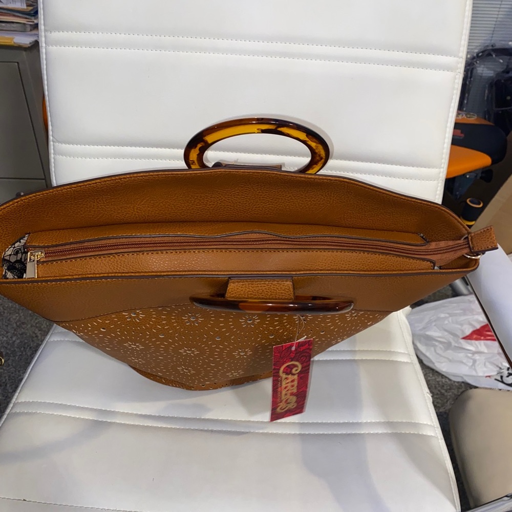 Purse - Picture 4 of 6